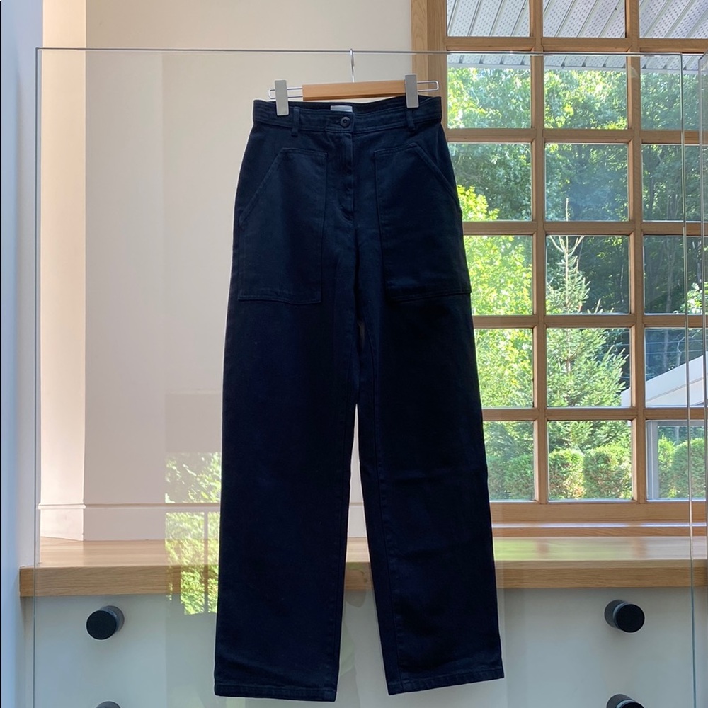 Woman’s Black Pants/Jeans